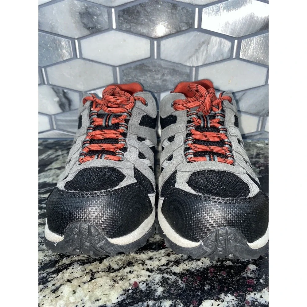 Columbia Youth‎ Redmond Waterproof Hiking Shoe, Black/Flame, sz 5